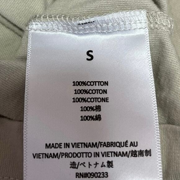 Essentials Fear of God Men's Beige Short Sleeve Basic T Shirt Tee Top Size S - Picture 5 of 5